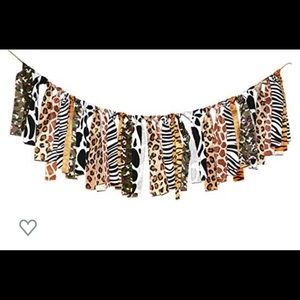 NWT - Animal Print High Chair Decor